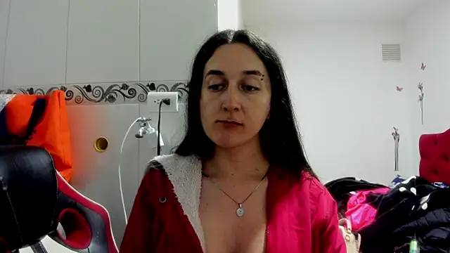 Snapshot of Sweet-Suck69 chatting on 06-02-26, 04:36 Sweet-Suck69 online show from 06-02-26, 04:36