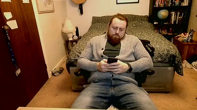 Hairy Guy30 online show from 01-11-25, 09:57