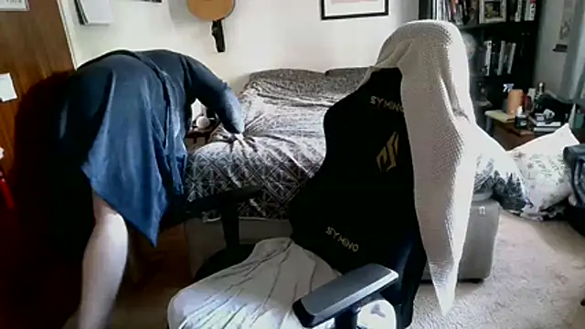 Hairy Guy30 online show from 05-14-26, 03:41
