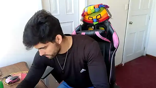 Jackyrose online show from 12-14-25, 05:18