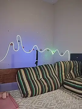 Bunny Sexyy online show from 04-17-26, 12:02