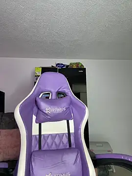 Miaa love6969 online show from 04-08-26, 12:10