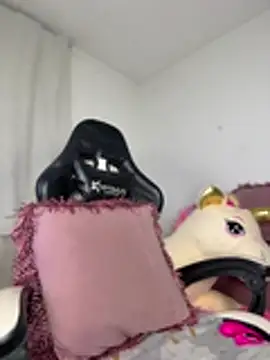 Miaa love6969 online show from 04-21-26, 02:51