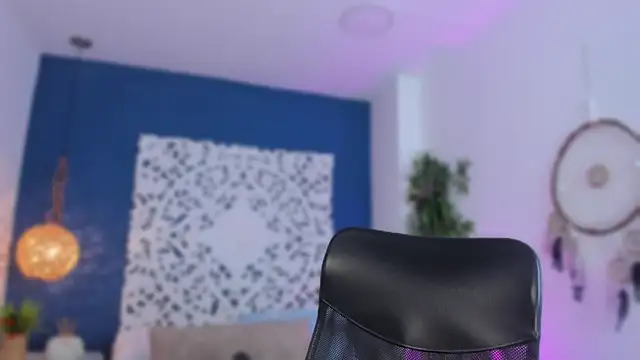 BellaHarllow online show from 02-19-26, 07:21