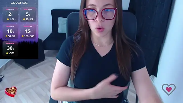 SharonR1 online show from 03-05-26, 12:17