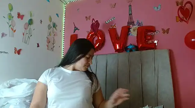 monickhot303av online show from 02-19-25, 08:52