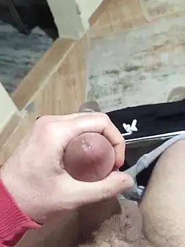 ssikerek23 online show from 12-16-25, 01:10