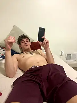 Snapshot of pablo200105 chatting on 01-08-26, 11:51 pablo200105 online show from 01-08-26, 11:51