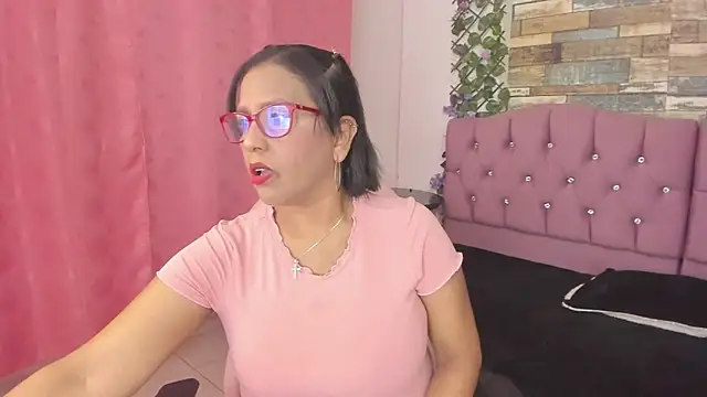 elizabeth mature23 online show from 12-13-24, 01:01