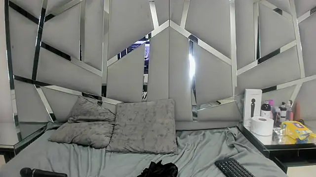 Catherinee69 x online show from 01-09-25, 10:52