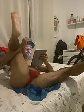 Snapshot of Ney-sp chatting on 10-08-25, 10:40 Ney-sp online show from 10-08-25, 10:40