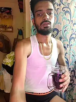 saggy1218 online show from 03-04-26, 09:37