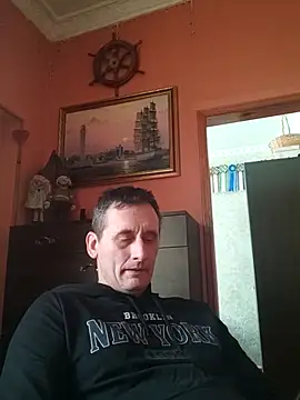 Snapshot of Viause_Kentauelle chatting on 02-27-25, 07:34 Viause Kentauelle online show from 02-27-25, 07:34