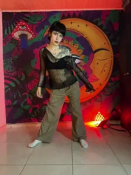 Snapshot of _Artemisa_X chatting on 05-29-26, 01:25 Artemisa X online show from 05-29-26, 01:25