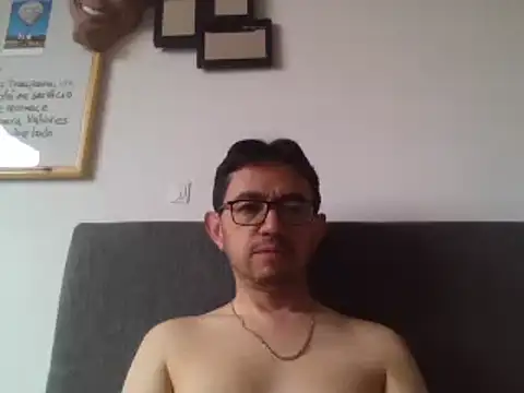 Diptongo online show from 02-26-25, 09:05