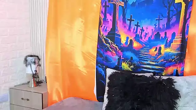 charlotte  G online show from 10-10-25, 11:09