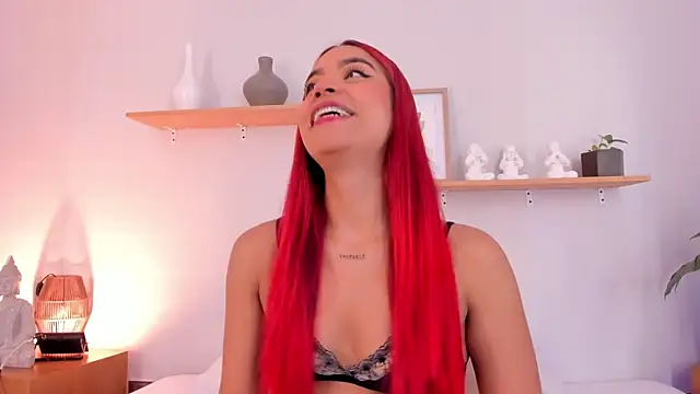 Scarlett Morgan  online show from 02-12-25, 07:56