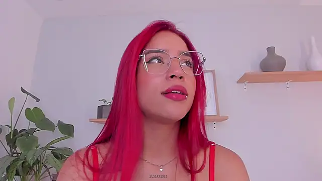 Scarlett Morgan  online show from 03-01-25, 11:26