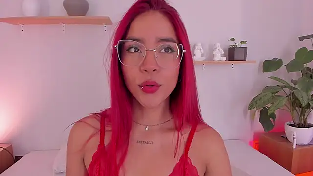 Scarlett Morgan  online show from 03-07-25, 08:11