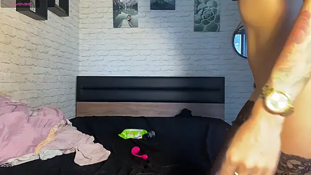 leesmoke online show from 10-23-25, 06:13