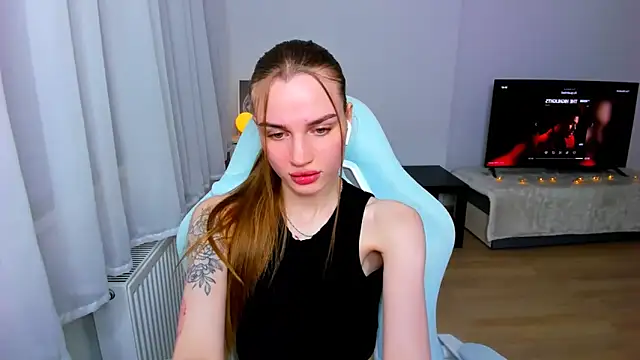 StellaLawless online show from 01-22-25, 08:49