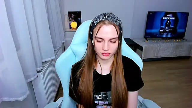 StellaLawless online show from 02-08-25, 11:45