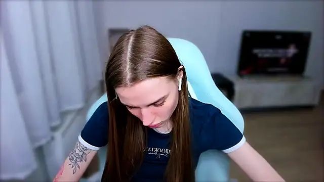 StellaLawless online show from 02-10-25, 08:31