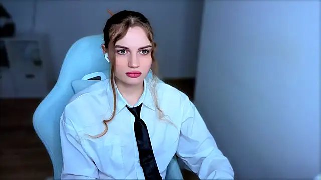 StellaLawless online show from 02-02-26, 08:40