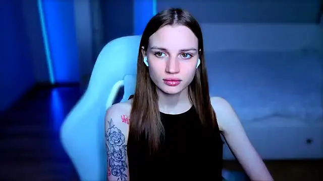 StellaLawless online show from 06-30-26, 10:44