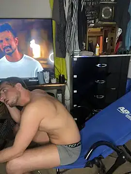 Snapshot of TheOnlyTwinTowers chatting on 02-27-25, 07:34 TheOnlyTwinTowers online show from 02-27-25, 07:34