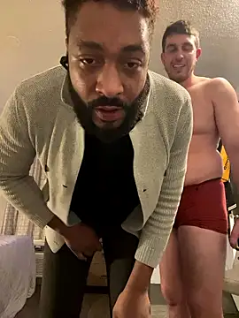 Snapshot of TheOnlyTwinTowers chatting on 01-19-26, 05:55 TheOnlyTwinTowers online show from 01-19-26, 05:55