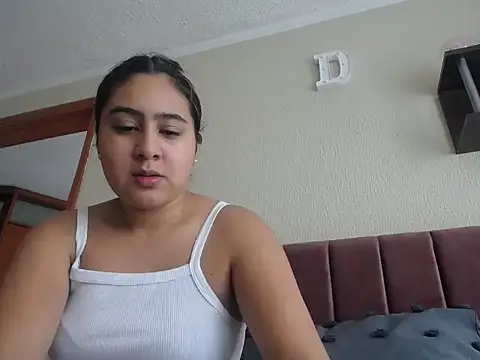 Miabonnett  online show from 02-17-26, 02:57