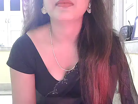 Model-Tanya online show from 11-18-25, 03:49