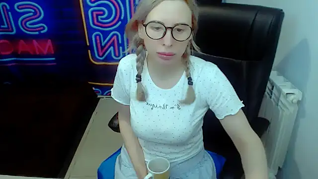 kerakiss877 online show from 03-20-25, 12:43