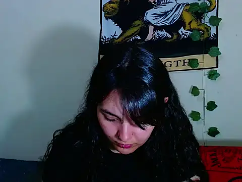 sweetiee mary online show from 10-20-25, 06:41