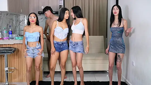 maidengirls online show from 10-22-25, 07:57