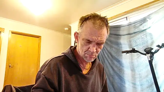 TooFknHorny7676xh online show from 06-11-26, 03:48
