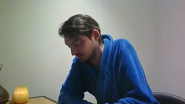 Snapshot of Wesleymodel chatting on 01-15-26, 07:17 Wesleymodel online show from 01-15-26, 07:17