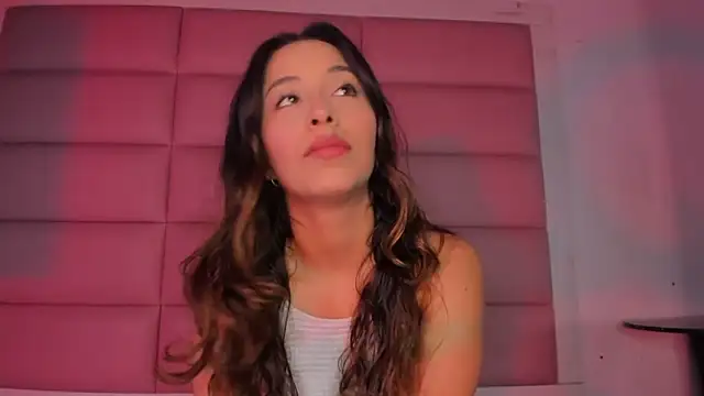 little-Emma online show from 11-15-25, 11:21