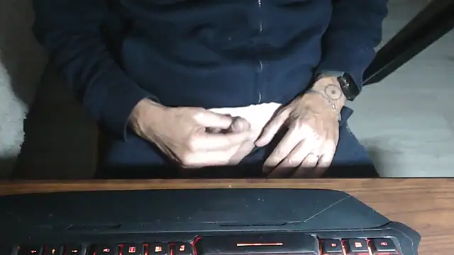 Adri gard online show from 10-20-25, 08:31