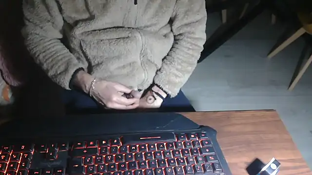 Adri gard online show from 04-03-26, 08:29