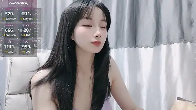 Snapshot of Nery_Asian chatting on 01-12-25, 02:24 Nery Asian online show from 01-12-25, 02:24