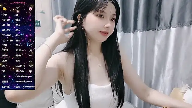 Snapshot of Nery_Asian chatting on 03-10-25, 03:01 Nery Asian online show from 03-10-25, 03:01
