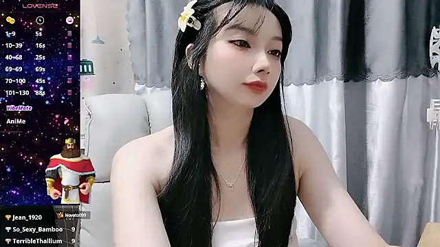 Snapshot of Nery_Asian chatting on 03-22-25, 06:22 Nery Asian online show from 03-22-25, 06:22