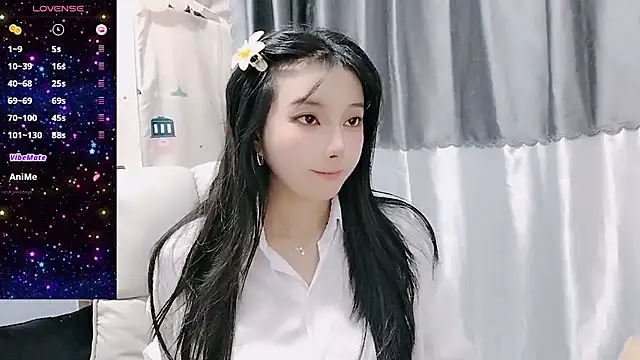 Snapshot of Nery_Asian chatting on 03-23-25, 04:05 Nery Asian online show from 03-23-25, 04:05