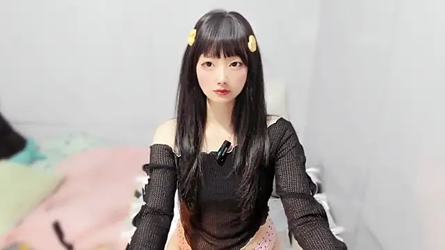 Snapshot of Nery_Asian chatting on 09-12-25, 02:11 Nery Asian online show from 09-12-25, 02:11