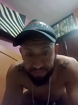 Snapshot of pineda1689 chatting on 01-29-25, 07:25 pineda1689 online show from 01-29-25, 07:25