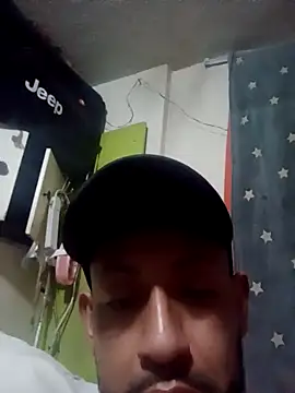 Snapshot of pineda1689 chatting on 01-30-25, 07:39 pineda1689 online show from 01-30-25, 07:39