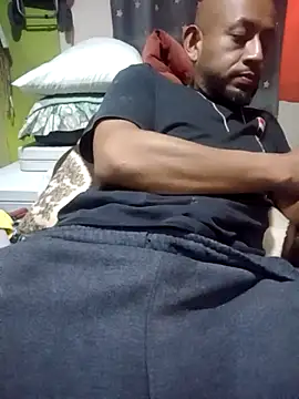 Snapshot of pineda1689 chatting on 02-26-25, 10:09 pineda1689 online show from 02-26-25, 10:09