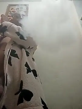 Snapshot of pineda1689 chatting on 11-09-25, 06:23 pineda1689 online show from 11-09-25, 06:23